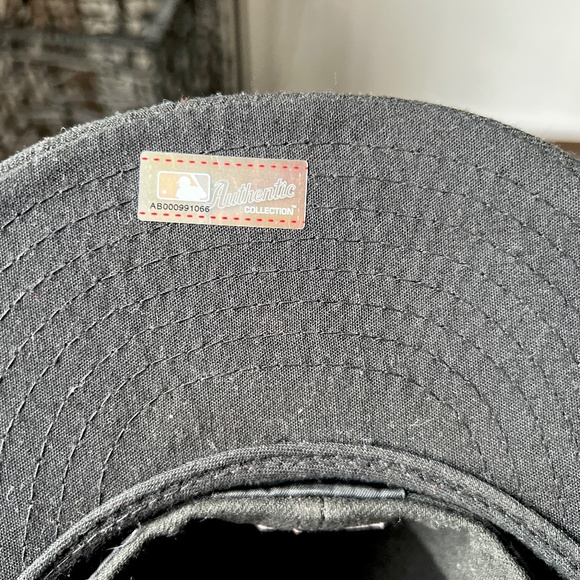 SF Giants New Era 59Fifty Hat San Francisco Black 7 3/4 Fitted Cap "NEW" - Picture 7 of 7